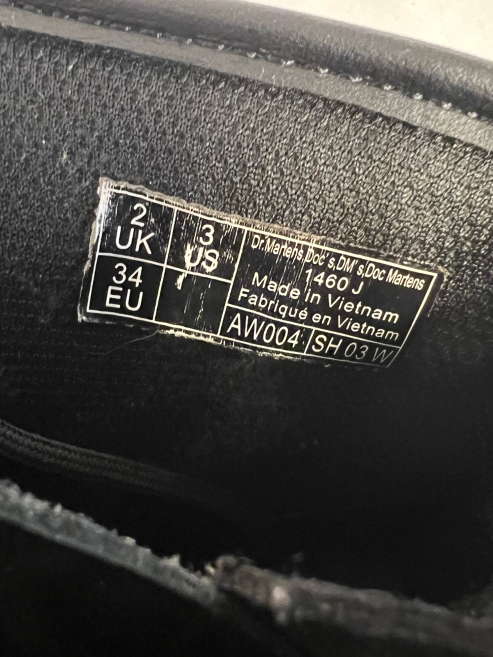 Dr. Martens Patent Leather Boots size 3 - Picture 11 of 11
